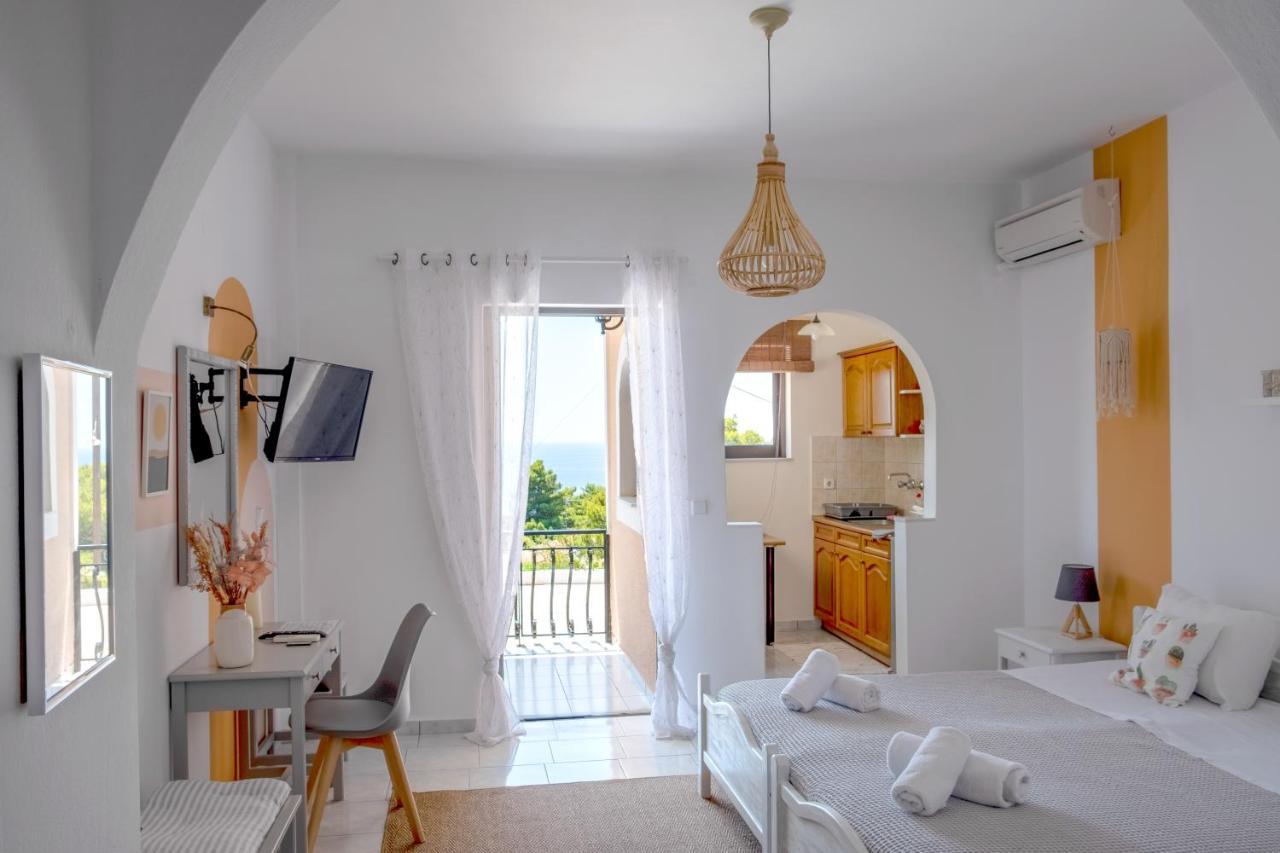 Pefkides Aegina Boutique Apartments Agía Marína Exterior foto